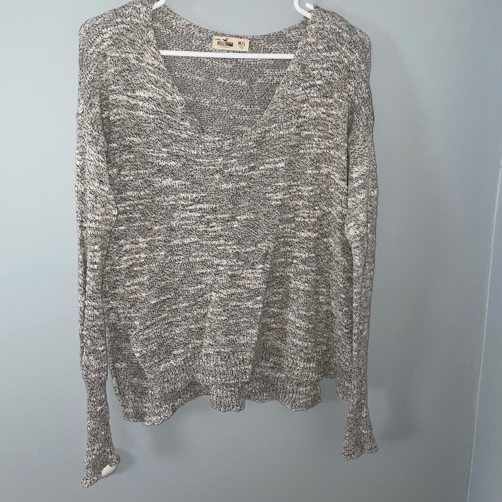 knit hollister sweater